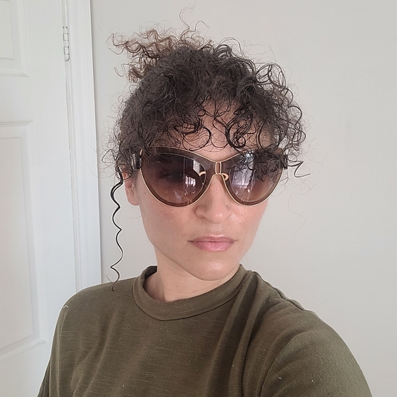 Balenciaga Gold-Tinted Sunglasses - Picture 7 of 7